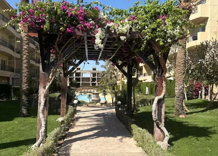 Alanih Apartman *